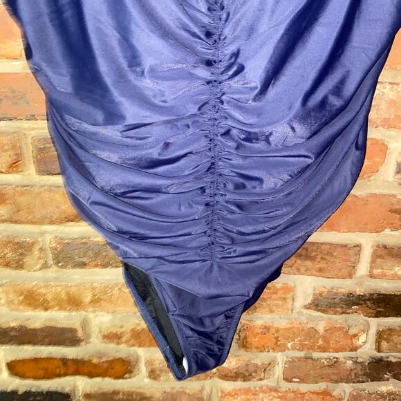 New J. Crew Navy Blue Ruched Sweetheart One-Piece Swim Bathing Suit Women's 24 - Picture 4 of 8